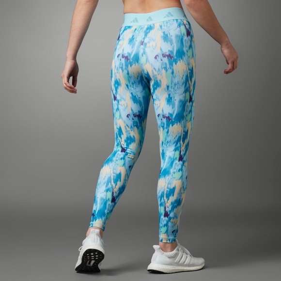 NEW Adidas Techfit 7/8 Leggings - Picture 2 of 10